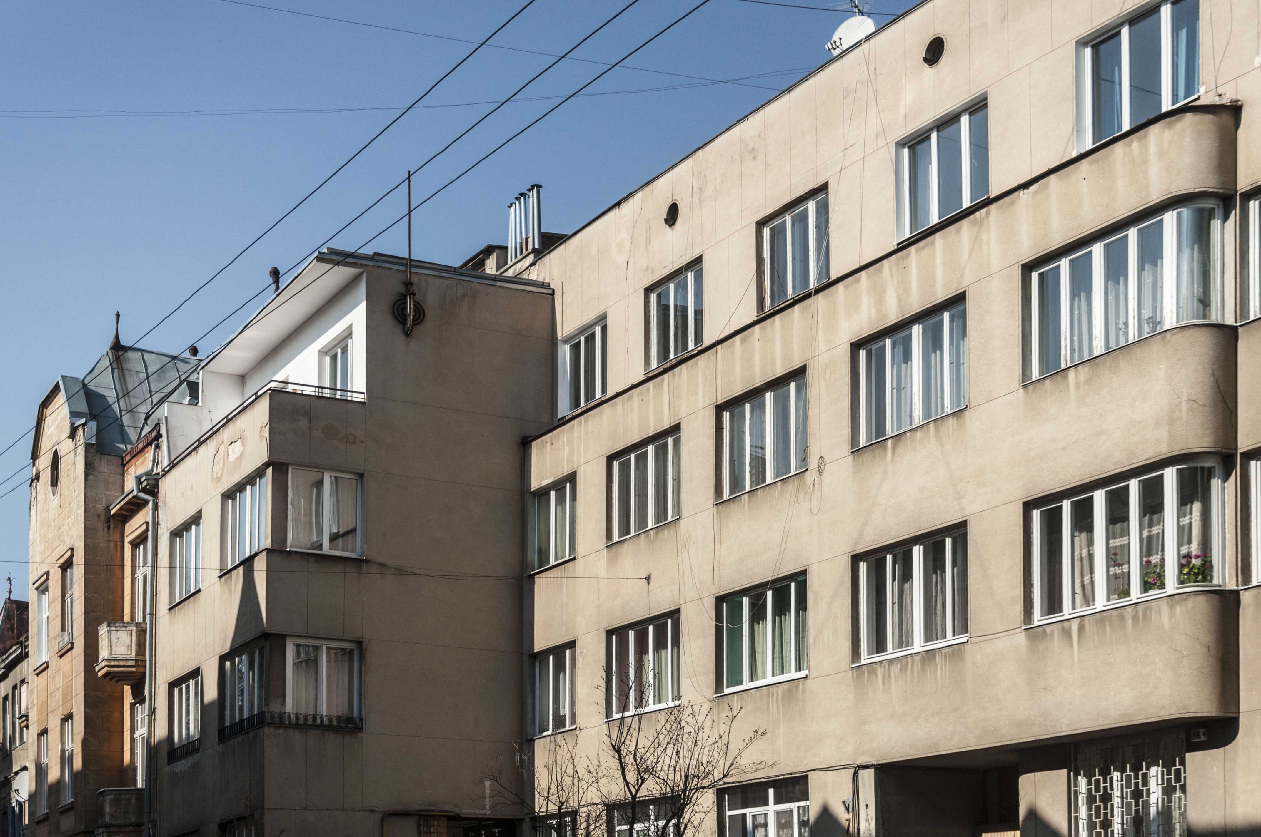 Building on Rutkovycha St, 7-7A