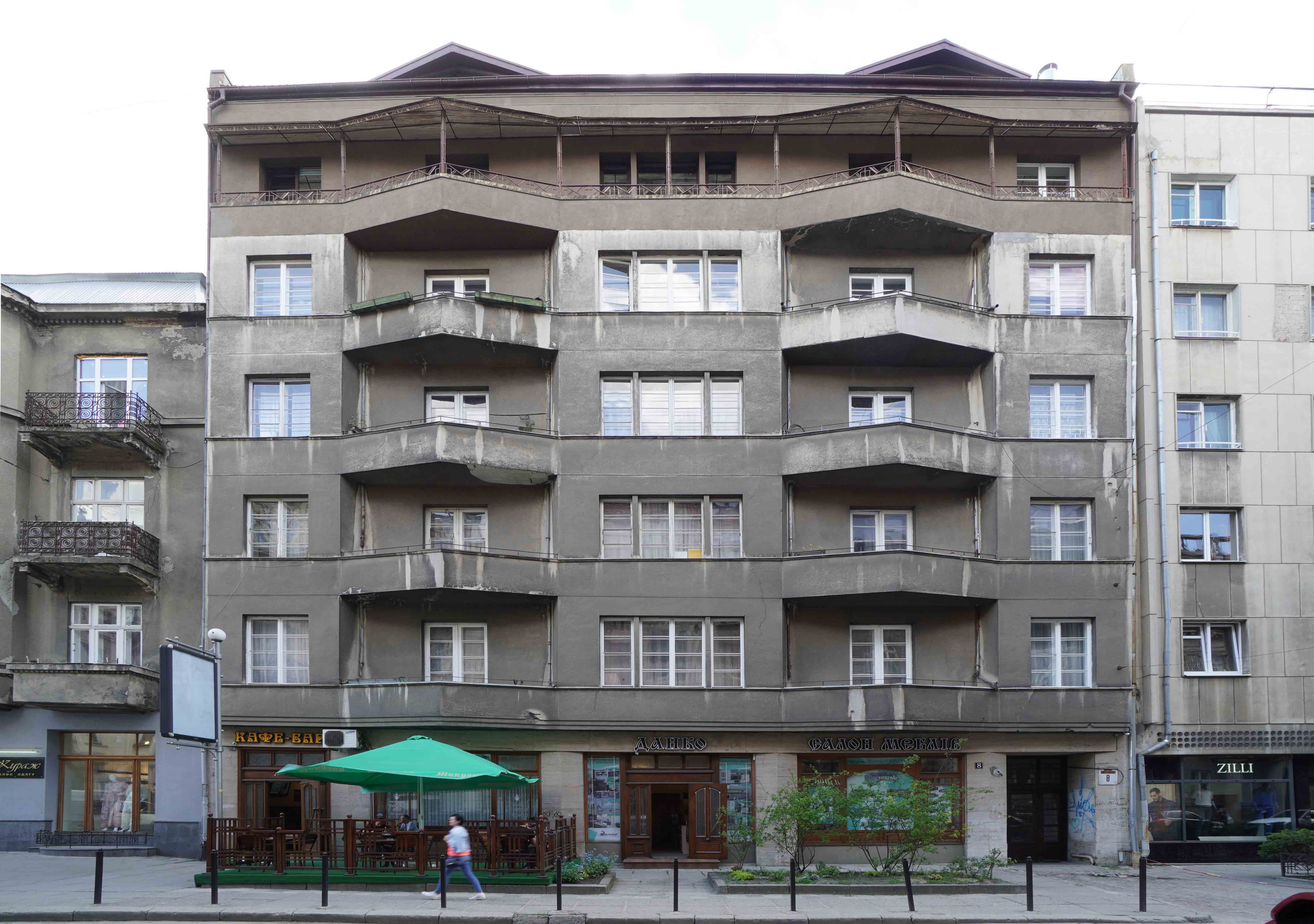 A house at Saksahanskoho St, 8