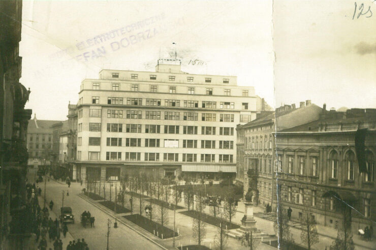 Trade Unions' building/Sprecher’s “skyscraper”/ State Archive of Lviv Oblast 2/1/44
