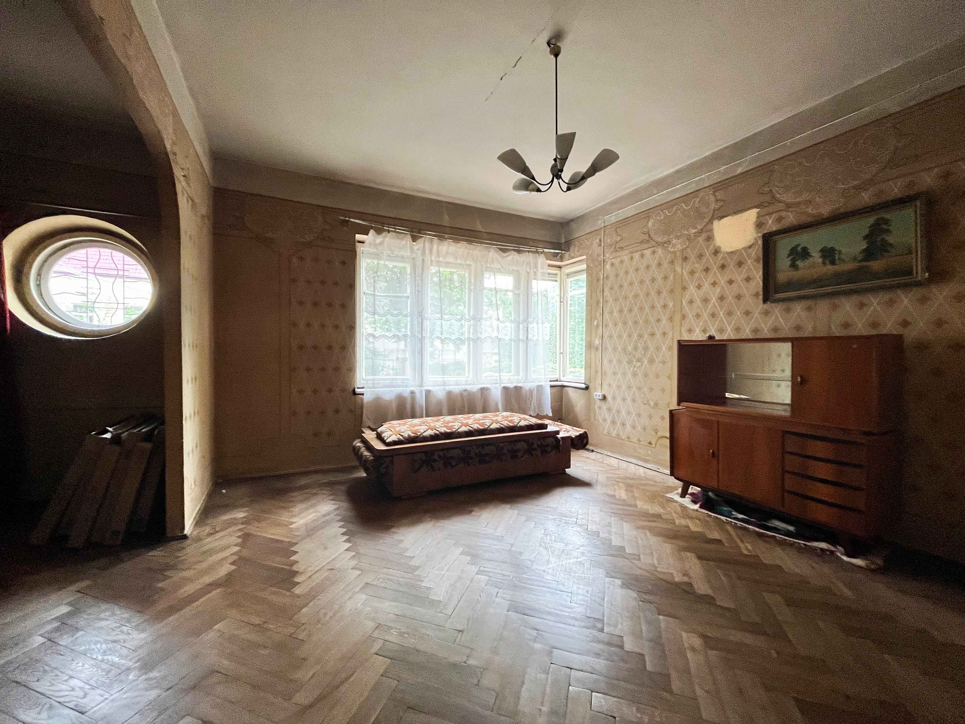 Будинок на вул. Драгоманова, 56